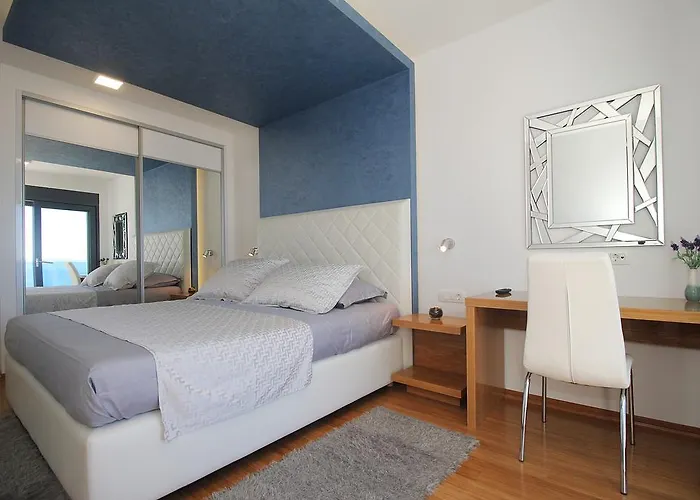 Afrodita Μακάρσκα