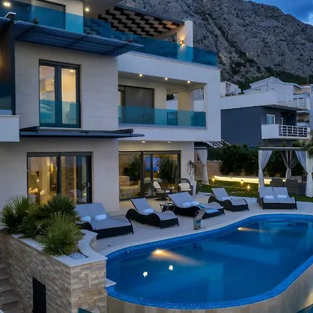 Vila Afrodita Makarska